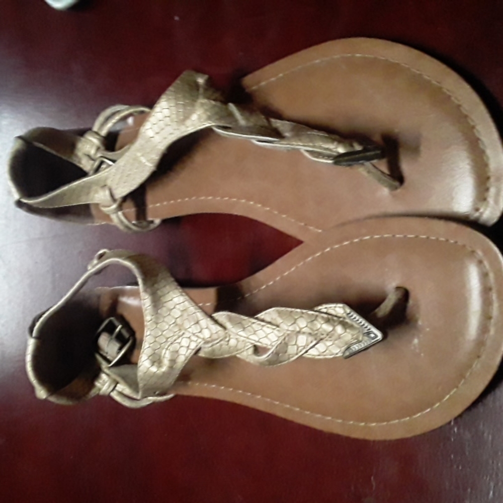 Minnetonka Sandals